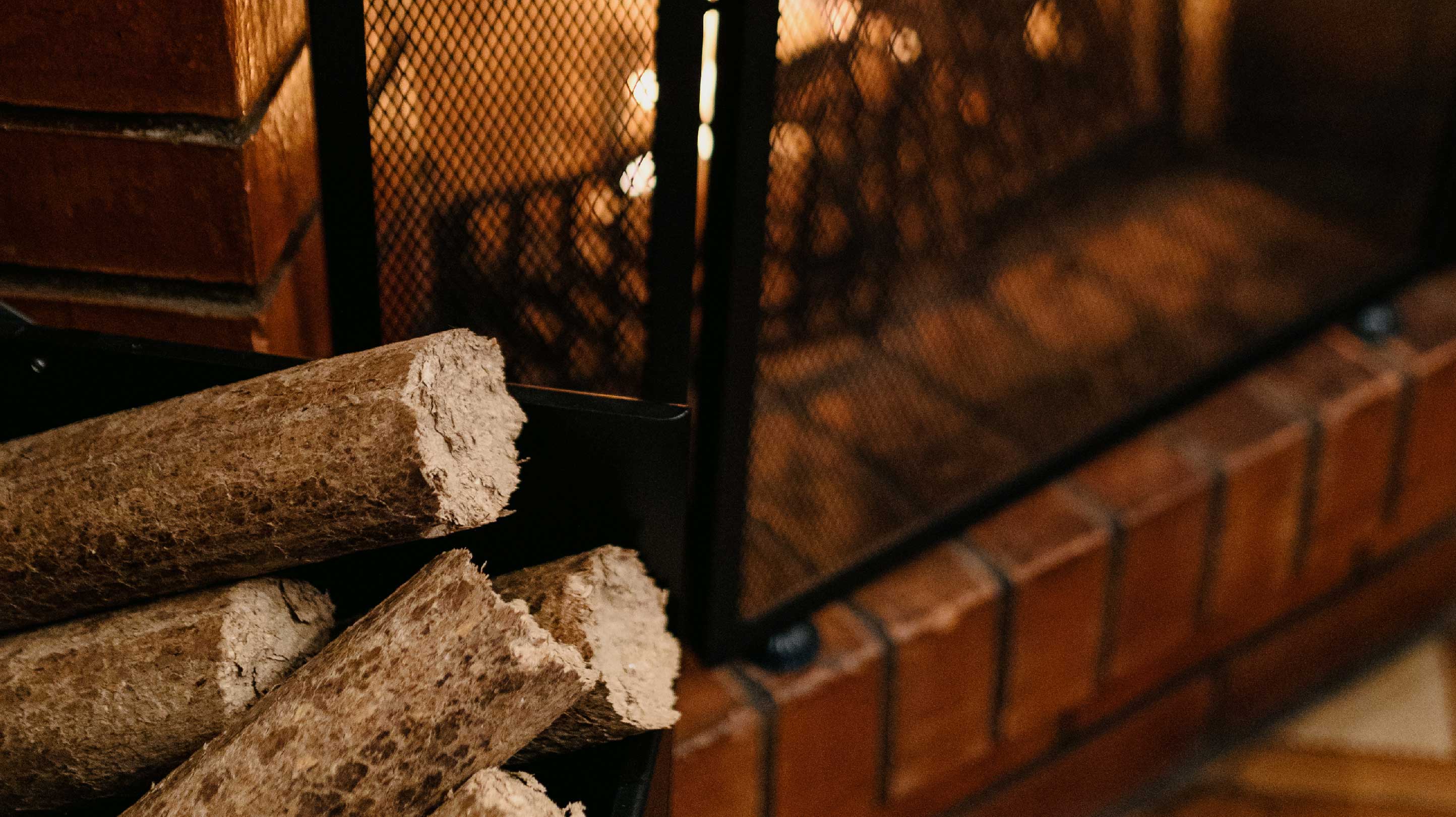 Como assar castanhas na lareira?